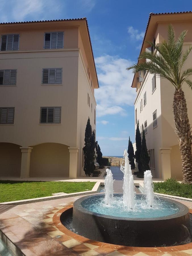 Ferienwohnung The Lighthouse Paphos Exterior foto