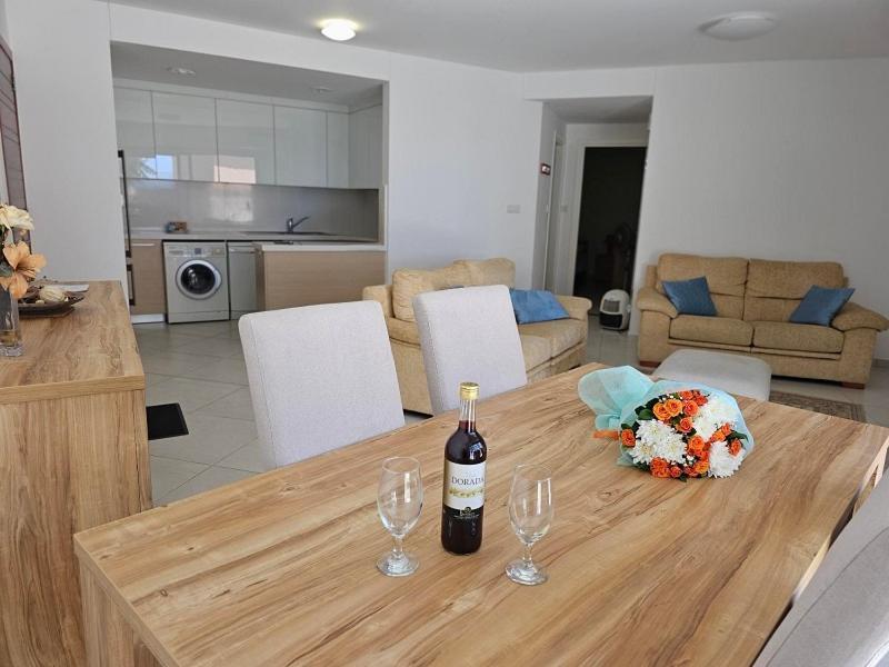 Ferienwohnung The Lighthouse Paphos Exterior foto